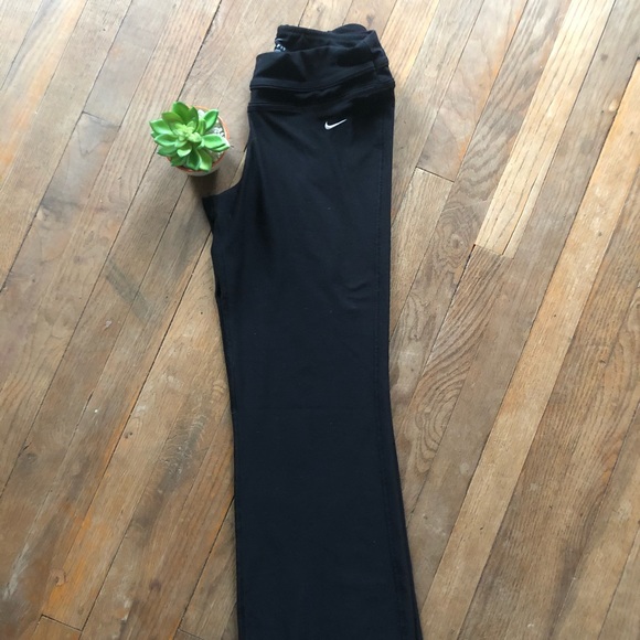 Nike bootcut athletic pant - Picture 2 of 3